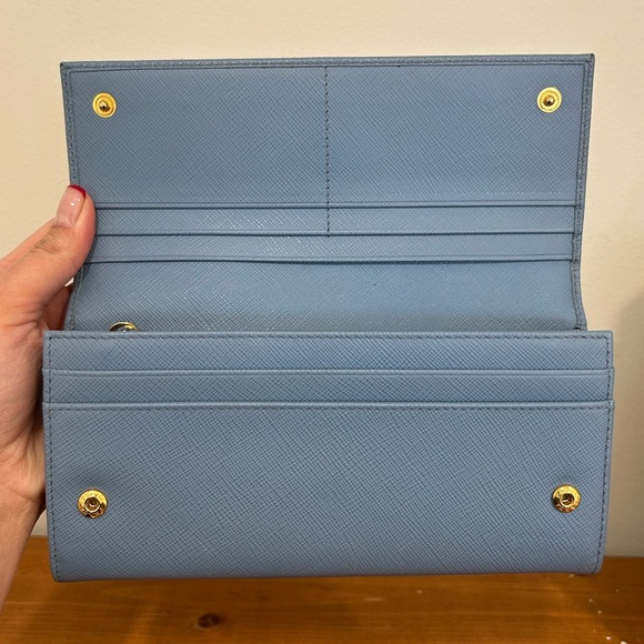 Prada blue saffiano leather large wallet - Picture 7 of 10